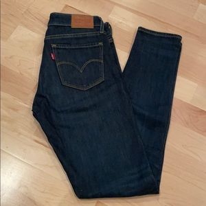 Levi’s woman’s skinny jeans